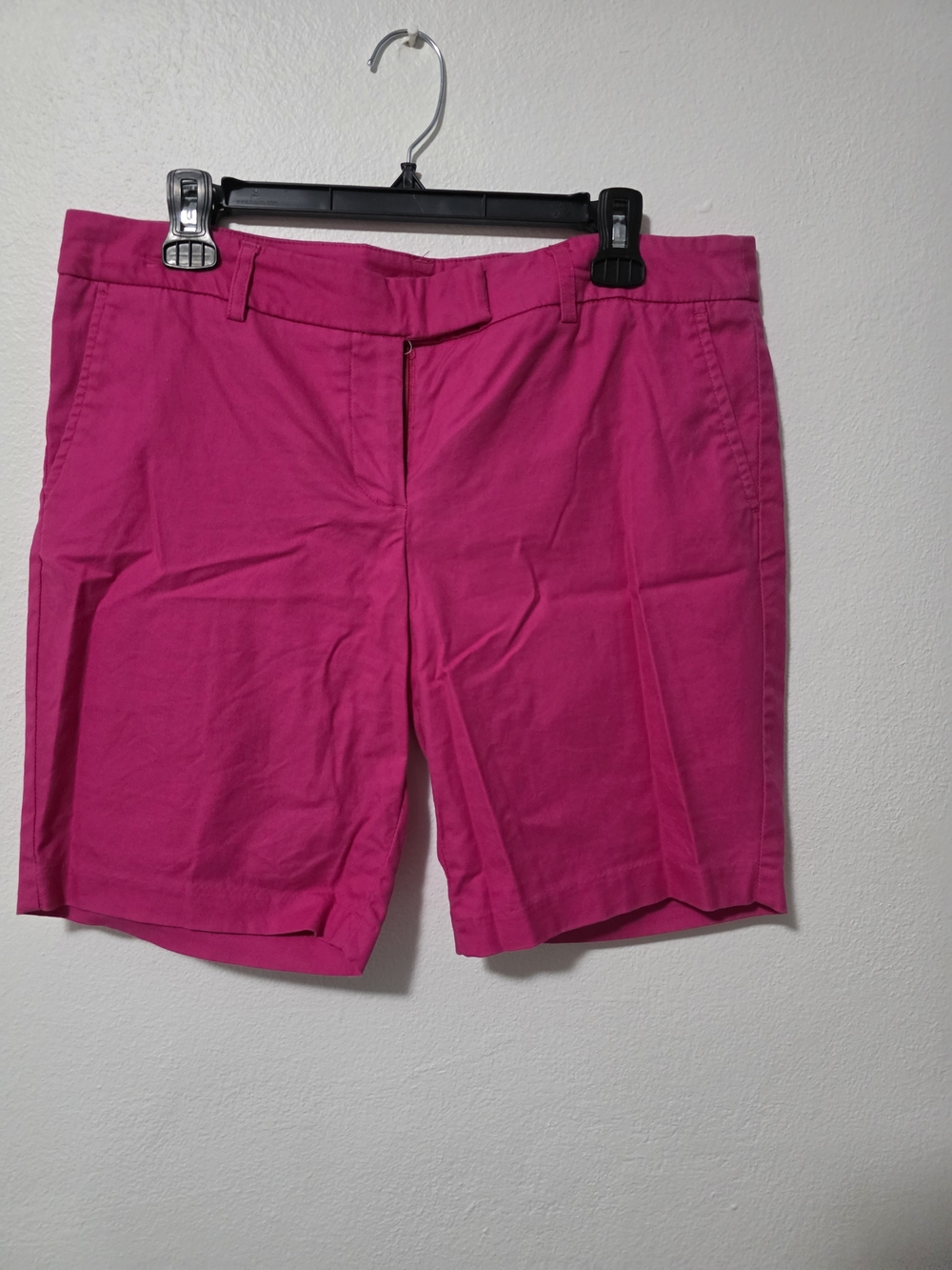 Kenar Hot Pink Women's Bermuda Shorts